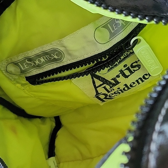 Lesportsac Artist in Residence Barrel Bag - Picture 8 of 11